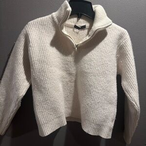 Cozy White Women's Brandy Melville Wool Sweater Medium